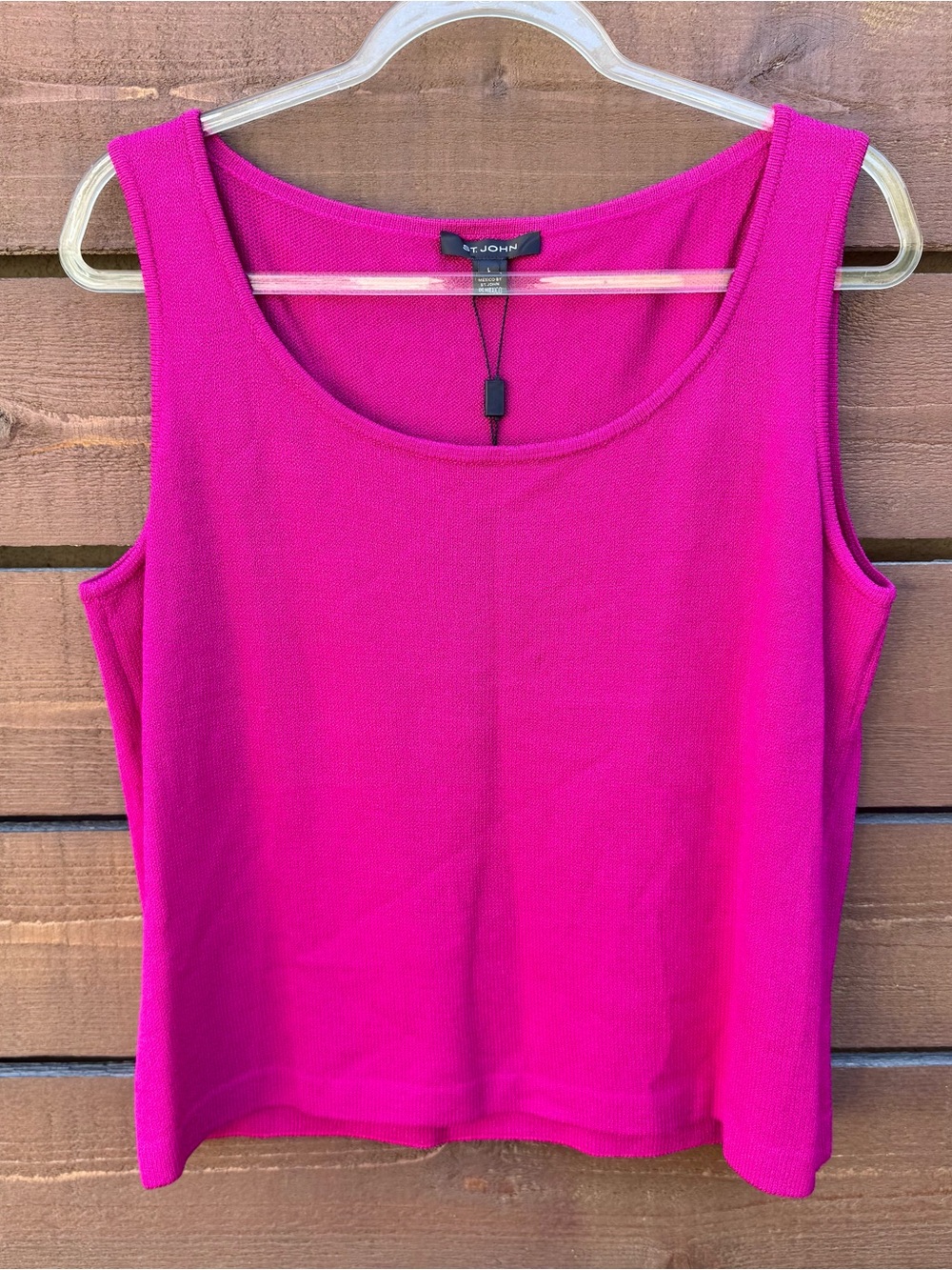 $300 St. John Scoop Neck Knit Sleeveless Cami Tank Top Sz L Cosmo Pink
